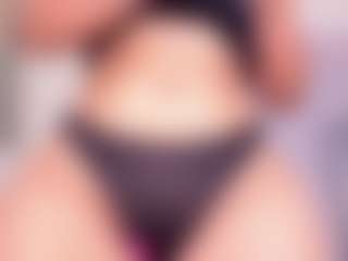 Live cam show with aurora-tziu - Camel Toe on Livezox