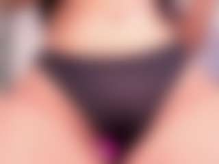 Live cam show with aurora-tziu - Camel Toe on Sweet Sext