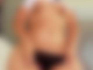Live cam show with aurora-tziu - Spank on hotwifechat.live
