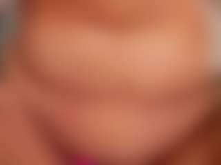 Live cam show with aurora-tziu - BBW Amateur on SmokeAndPoke