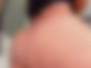 aurora-tziu's Live Sex Cam Show