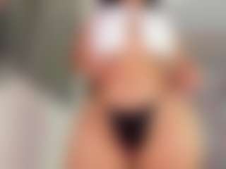 aurora-tziu's Live Sex Cam Show