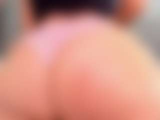 aurora-tziu's Live Sex Cam Show