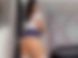 aurora-tziu's Live Sex Cam Show