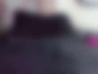 aurora-tziu's Live Sex Cam Show