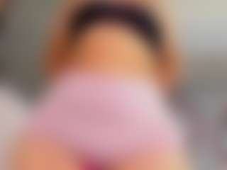 aurora-tziu's Live Sex Cam Show
