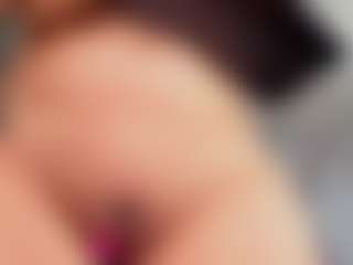 aurora-tziu's Live Sex Cam Show