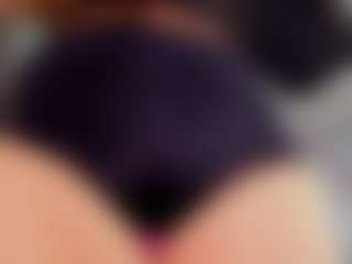 aurora-tziu's Live Sex Cam Show