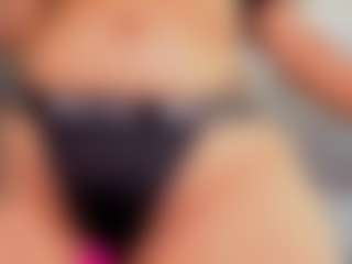 aurora-tziu's Live Sex Cam Show