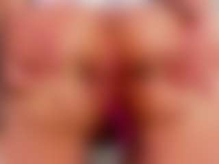 aurora-tziu's Live Sex Cam Show