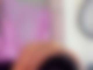 aurora-tziu's Live Sex Cam Show