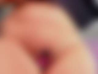 aurora-tziu's Live Sex Cam Show