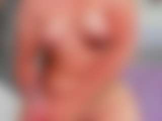 aurora-tziu's Live Sex Cam Show