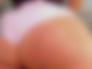 Live cam show with aurora-tziu - Small Tits Brown Hair on alttransgirls