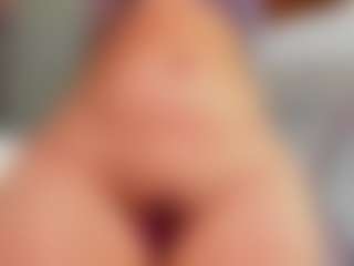 Live cam show with aurora-tziu - Oil on TastyBlacksLive