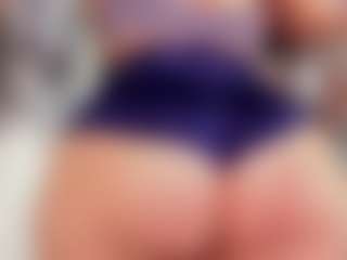 Live-Cam-Show mit aurora-tziu - Blowjob auf Camsoda