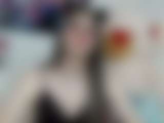 Live cam show with Ayesha_saade - Nipple Piercings on Pornisteam.com