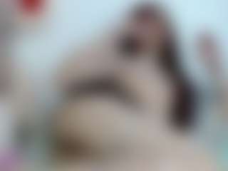 Live cam show with Ayesha_saade - White on Camsoda | colombia