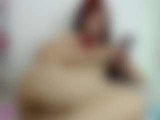 Live cam show with Ayesha_saade - Teen (18+) on CamSextacy