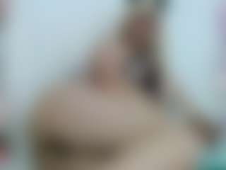 Live cam show with Ayesha_saade - Average on Camsoda