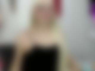 Live cam show with Ayesha_saade - Smoking on Cam Slut