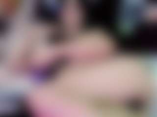 Live cam show with Ayesha_saade - Smoking on xDating
