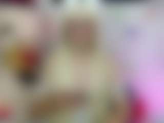 Live cam show with Ayesha_saade - Drinking on CamSextacy