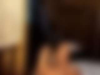 Live cam show with Aleecia Berri - Ejaculation on LiveSexCams6