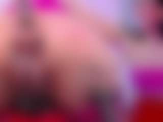 Milena MILF webcam performer live streaming