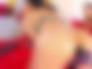 Milena MILF webcam performer live streaming