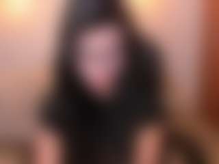 Live cam show with Melina-Rouge - Oil on Camsoda
