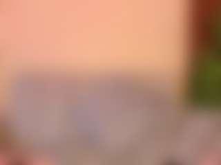 Live cam show with Merida - Sph on AdultVida.com