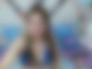 SamantaSweetx MILF webcam performer live streaming