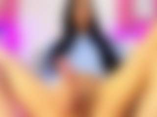 Live cam show with Sophia-models - Tease on xxxlivecams.org