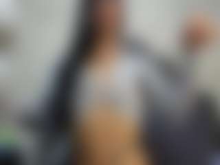 Live cam show with Sophia-models - Average on Milfs Live