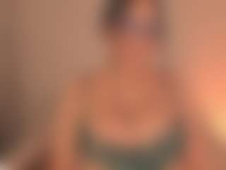Luvea's Live Sex Cam Show