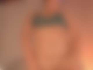 Luvea's Live Sex Cam Show