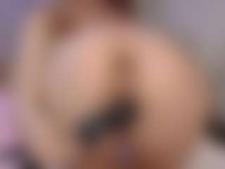 Live cam show with hada-blue - Red Hair Teen (18+) on Milf Play