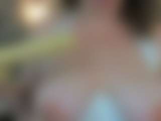 Anita-White's Live Sex Cam Show