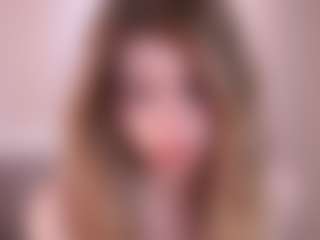 Live cam show with JoellaEssery - Blonde Hair Petite on sexylive.show