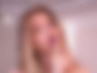 Live cam show with JoellaEssery - Gray Eyes on Cam Slut