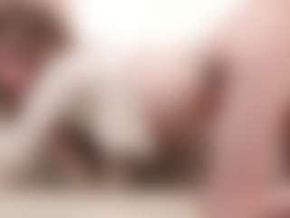 Live cam show with JoellaEssery - Gray Eyes on Camsoda Late Night