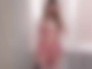 Live cam show with JoellaEssery - Blonde Hair Petite on CamClone