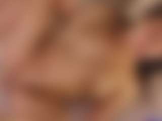 Live cam show with Ketrinlove - Striptease MILF on sexylive.show