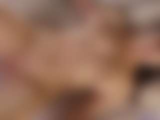 Live cam show with Ketrinlove - Petite on googirlz