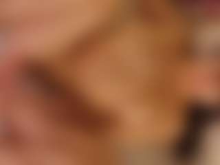 Live cam show with Ketrinlove - Latina MILF on Milfs Live