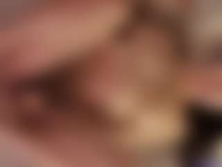 Spettacolo in cam dal vivo con Ketrinlove - Public MILF su Camsoda