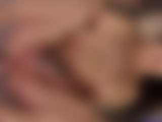 Live cam show with Ketrinlove - Skinny on Camsoda