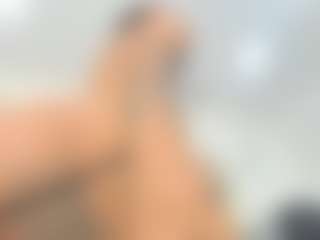 Live cam show with Rave-connor - Petite on Milfs Live