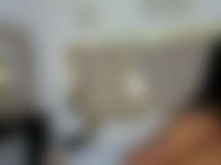 Live cam show with Rave-connor - Petite on Camsoda